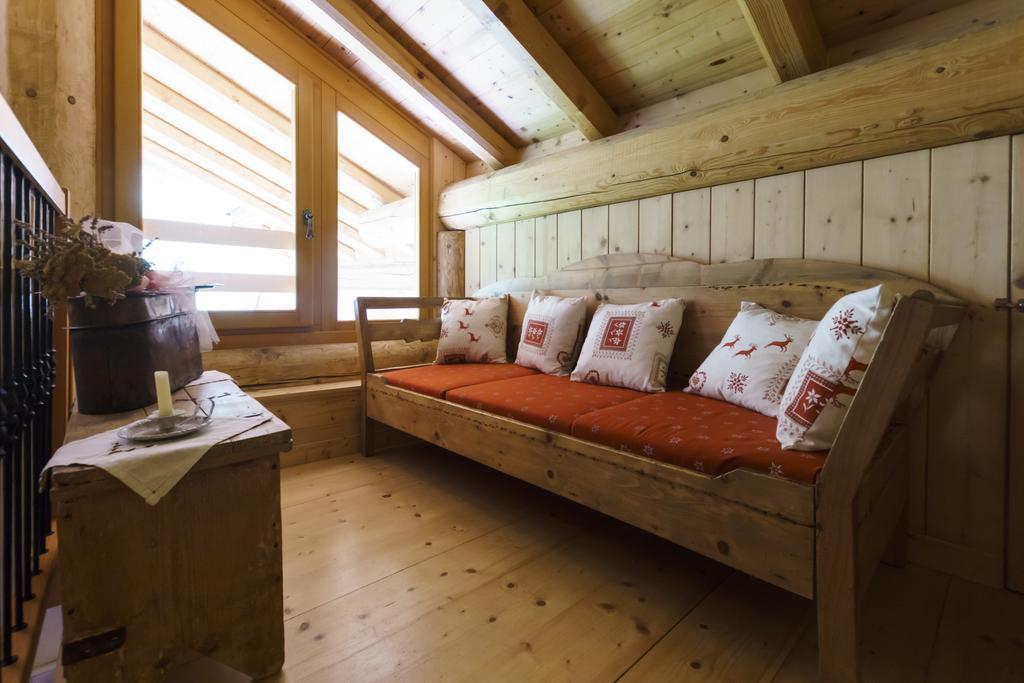 Agritur Manoncin Farm stay Daone