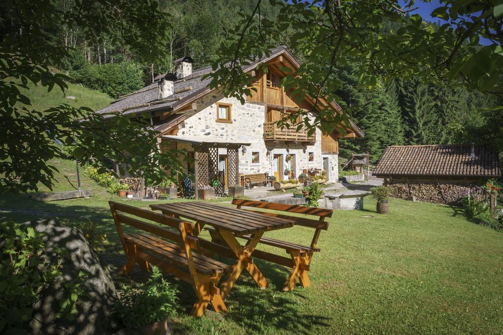 Farm stay Agritur Manoncin Daone